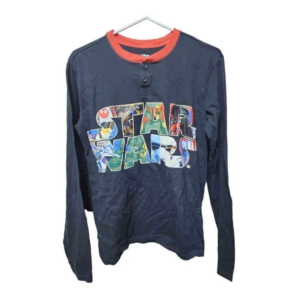 3010 - Disney store Star Wars long sleeve - Medium